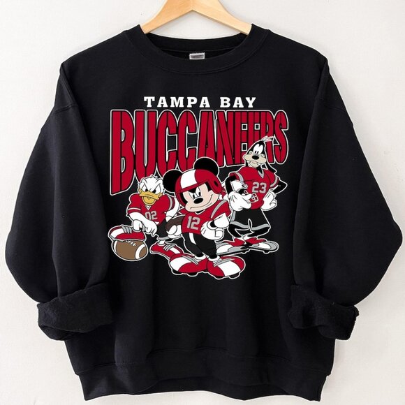 tampa bay buccaneers Tampa Bay Football sweatshirt shirt retro mickey friends - Picture 1 of 2
